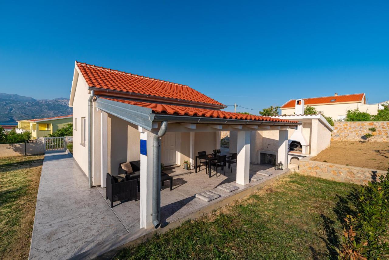 Holiday House Ventum Ražanac 外观 照片