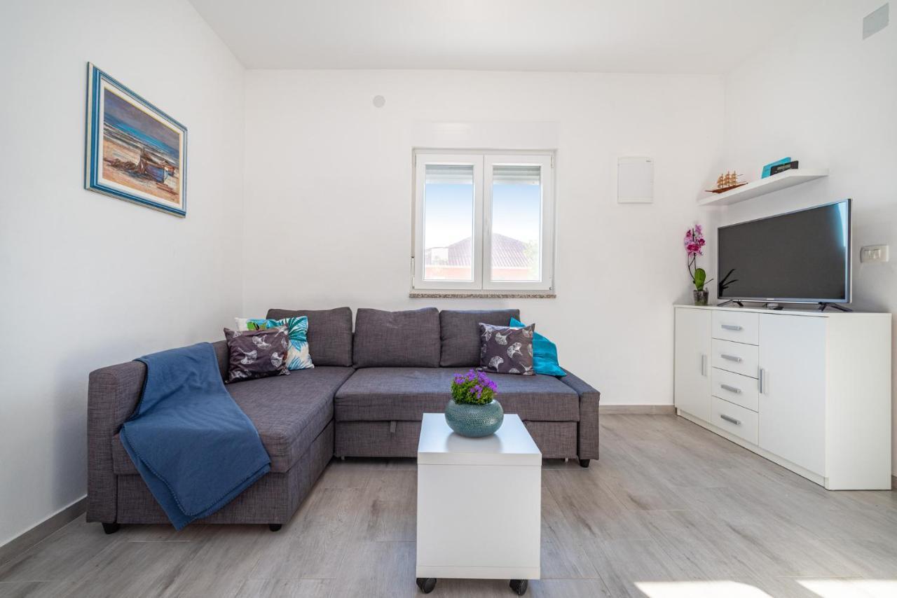 Holiday House Ventum Ražanac 外观 照片
