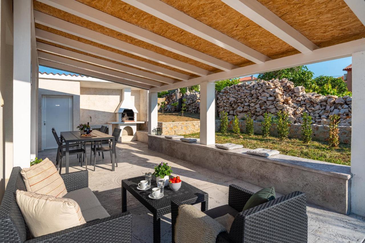Holiday House Ventum Ražanac 外观 照片