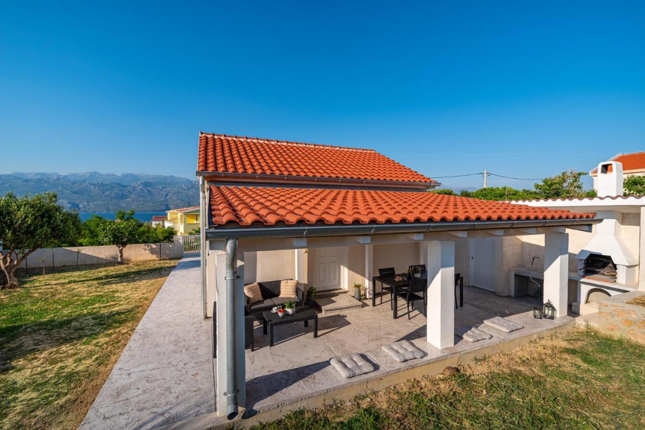 Holiday House Ventum Ražanac 外观 照片