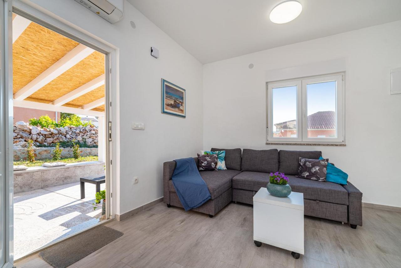 Holiday House Ventum Ražanac 外观 照片